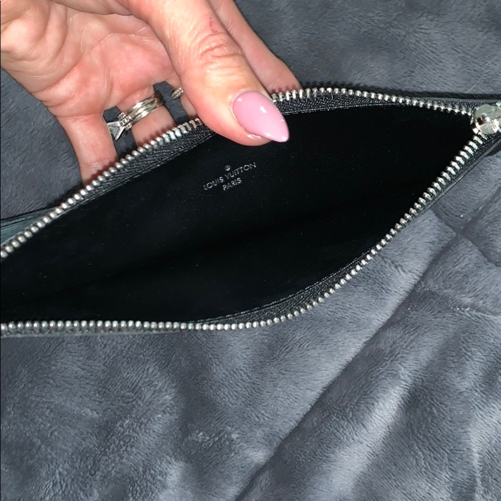 New Louis Vuitton Epi Felicie ⬛️ leather insert - Picture 5 of 5